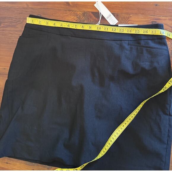 Chicos Brigitte WOMENS Zenergy GOLF by CHICO'S BLACK PULL ON SKORT Sz 2.5 US 14 - Picture 3 of 15